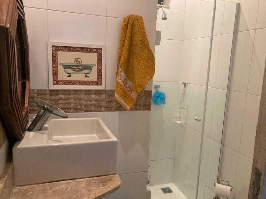 Em Copacabana Apartamento Mobiliado No Posto 6 Rio de Janeiro Kültér fotó